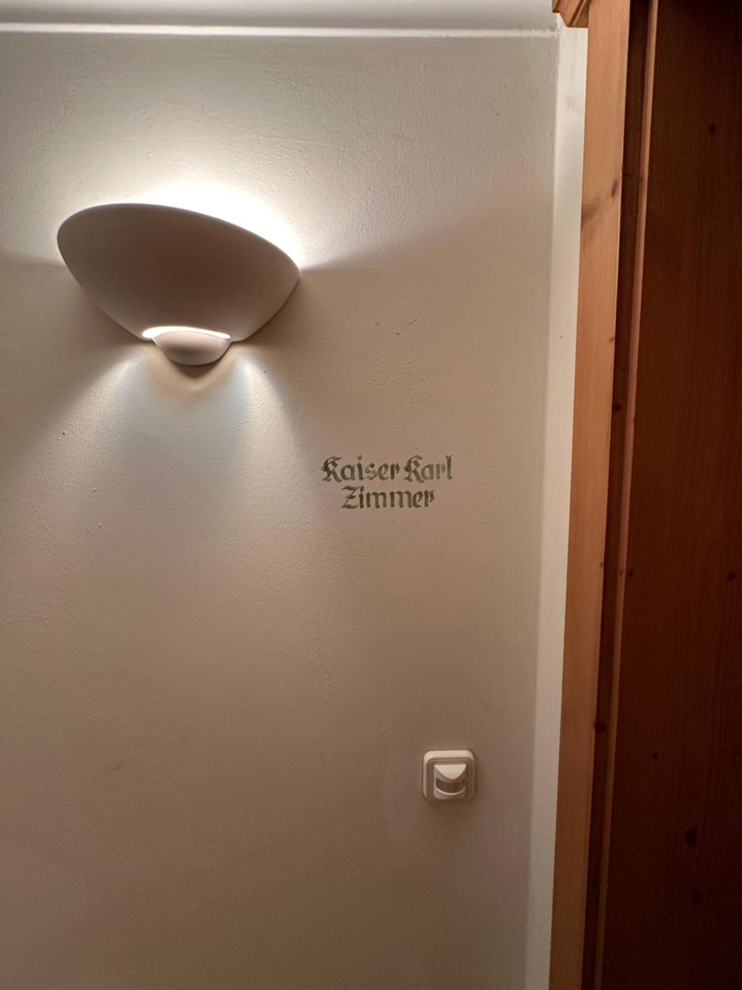 Esterer Grodig Luaran gambar