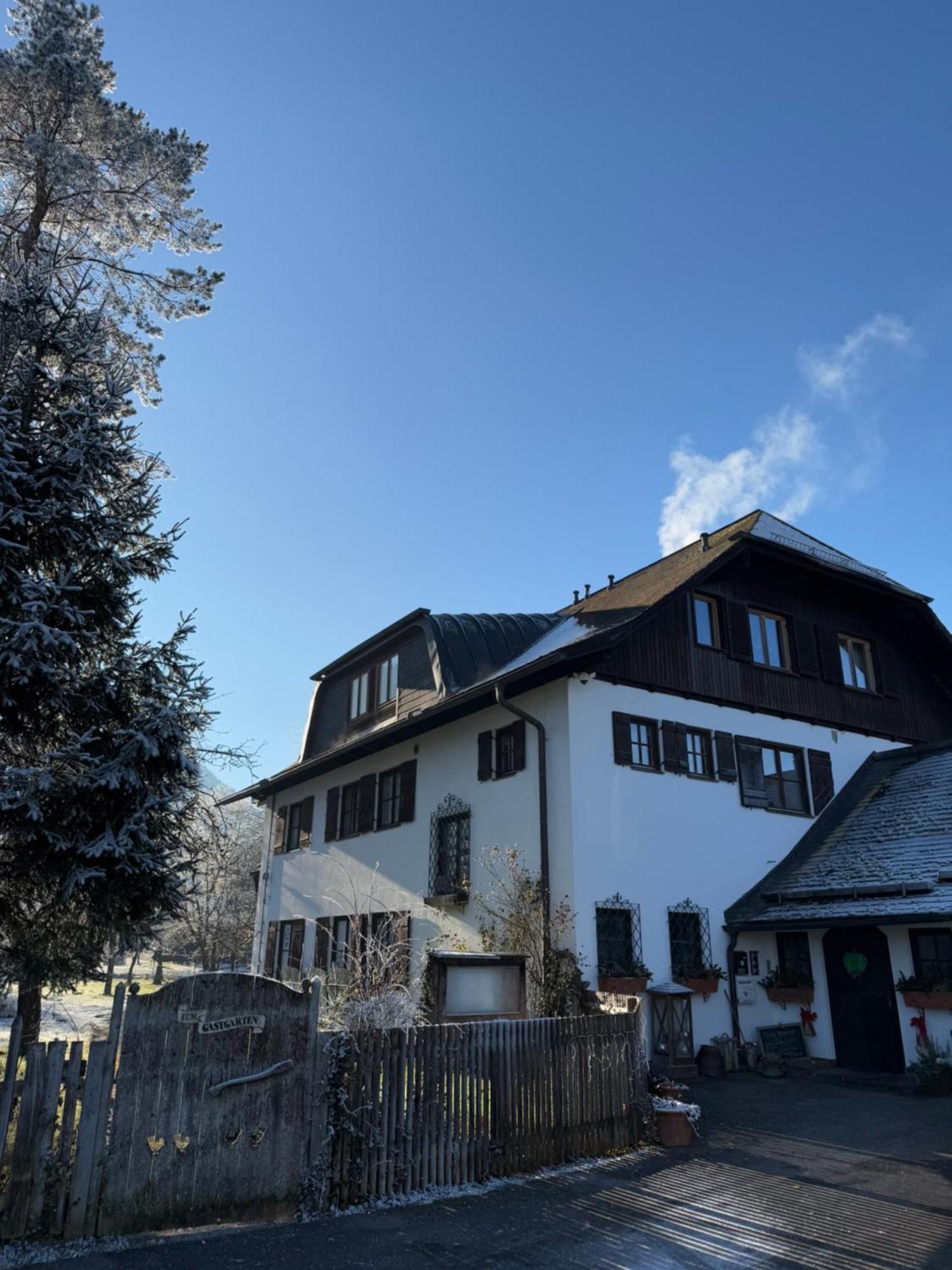 Esterer Grodig Luaran gambar